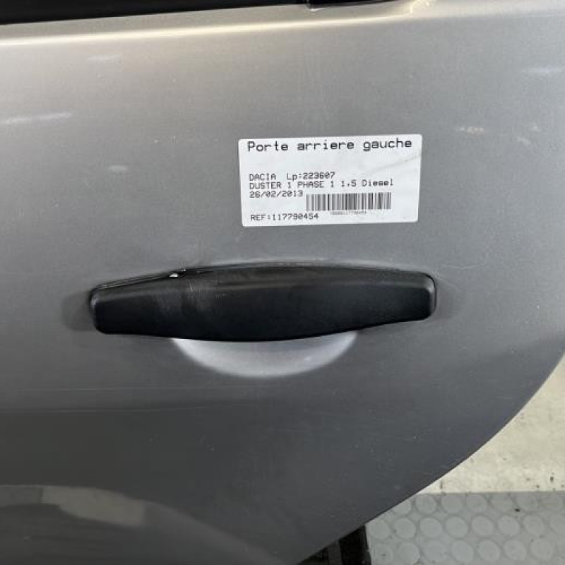 Porte arriere gauche DACIA DUSTER 1 Photo n°2