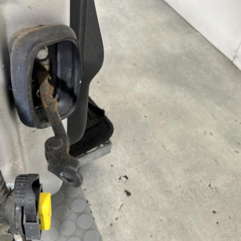 Porte avant droit RENAULT LAGUNA 3 Photo n°6