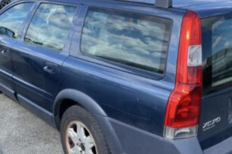 Porte avant droit VOLVO XC 70 1 CROSS COUNTRY