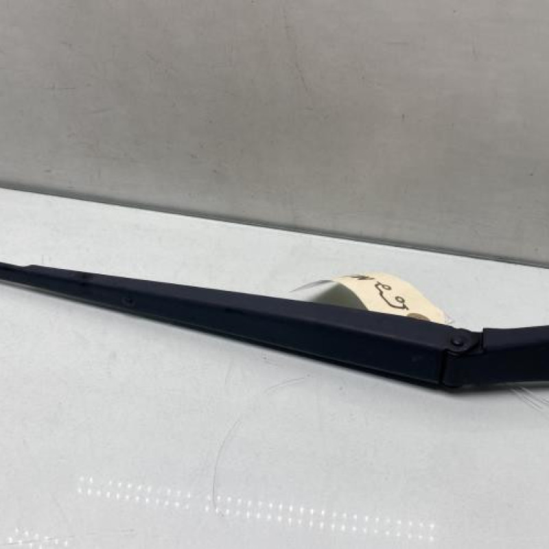 Bras essuie glace avant gauche HYUNDAI I 10 2 Photo n°1