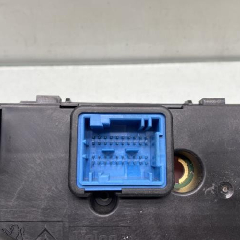 Commande chauffage PEUGEOT 207 Photo n°4