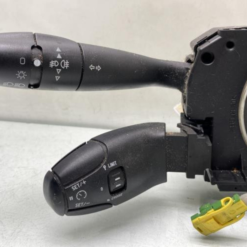 Com (Bloc Contacteur Tournant+Commodo Essuie Glace+Commodo Phare) CITROEN C3 1 Photo n°2