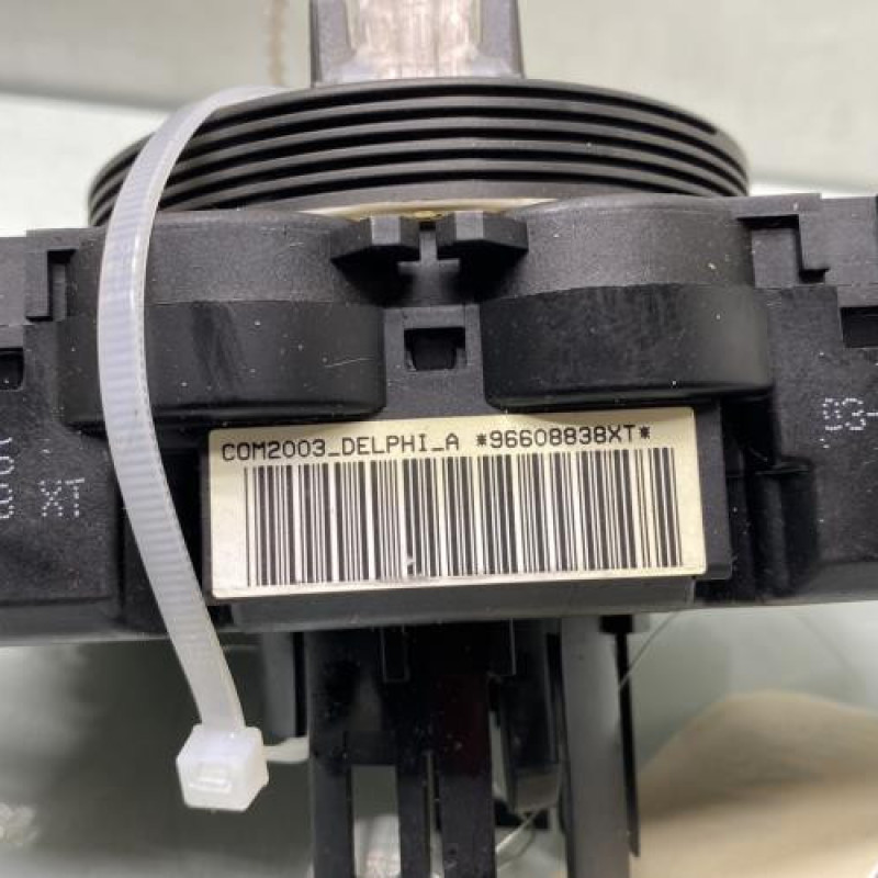 Com (Bloc Contacteur Tournant+Commodo Essuie Glace+Commodo Phare) CITROEN C3 1 Photo n°5