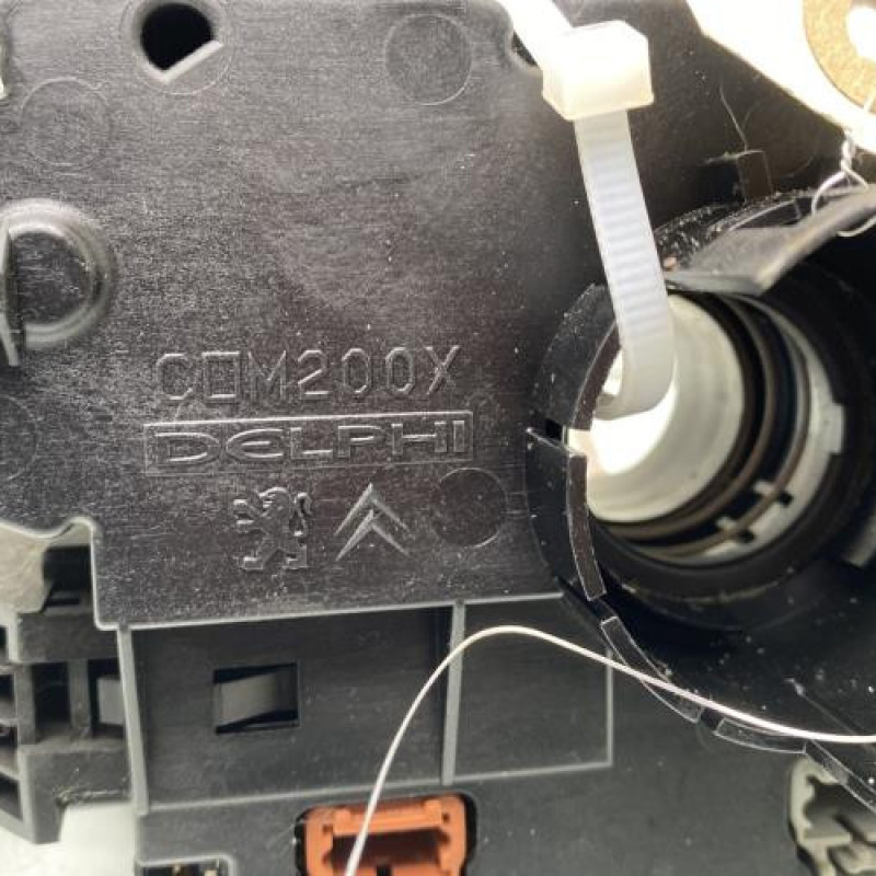 Com (Bloc Contacteur Tournant+Commodo Essuie Glace+Commodo Phare) CITROEN C3 1 Photo n°7