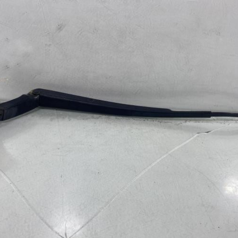 Bras essuie glace avant gauche TOYOTA YARIS 2 Photo n°3