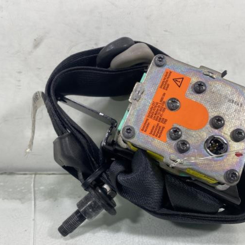 Ceinture avant droit TOYOTA YARIS 2 Photo n°3