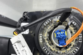 Com (Bloc Contacteur Tournant+Commodo Essuie Glace+Commodo Phare) PEUGEOT 208 1