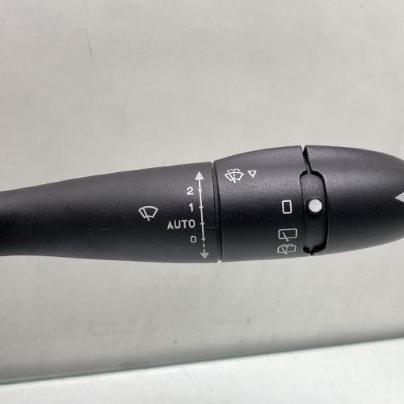 Com (Bloc Contacteur Tournant+Commodo Essuie Glace+Commodo Phare) CITROEN C2 Photo n°3