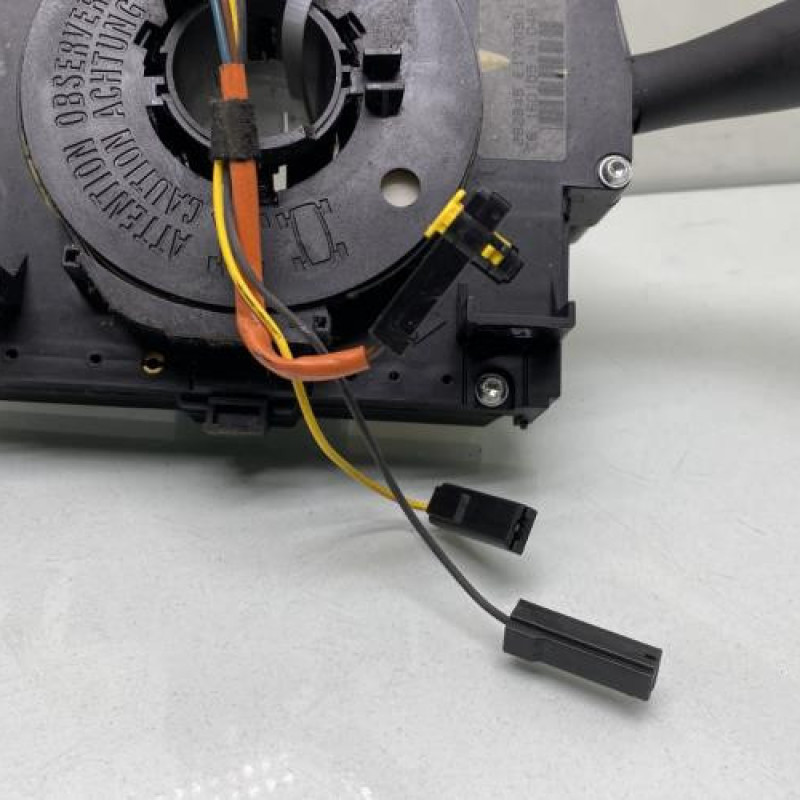 Com (Bloc Contacteur Tournant+Commodo Essuie Glace+Commodo Phare) CITROEN C2 Photo n°4