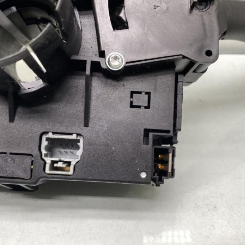 Com (Bloc Contacteur Tournant+Commodo Essuie Glace+Commodo Phare) CITROEN C2 Photo n°7