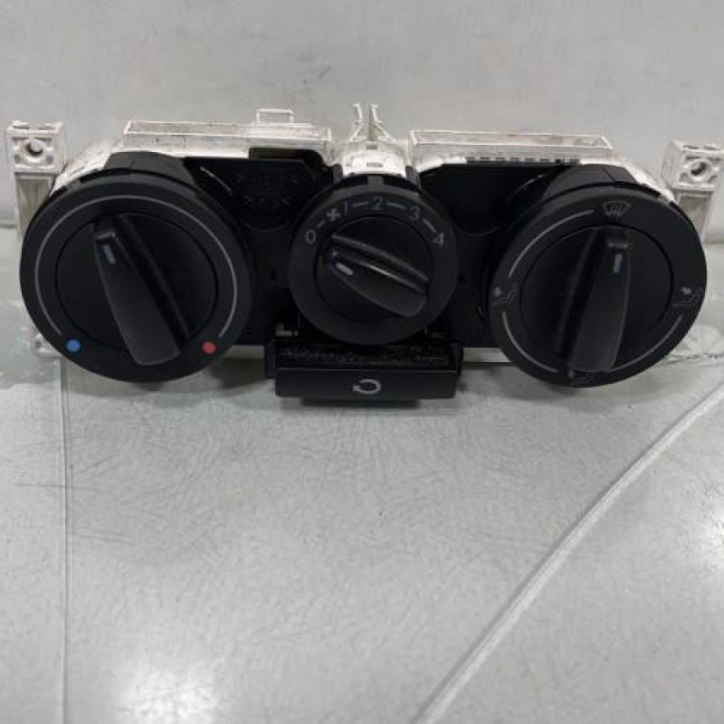 Commande chauffage VOLKSWAGEN POLO 3 Photo n°1