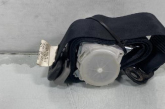 Ceinture arriere droit TOYOTA YARIS 2