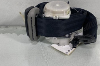 Ceinture arriere droit TOYOTA YARIS 2