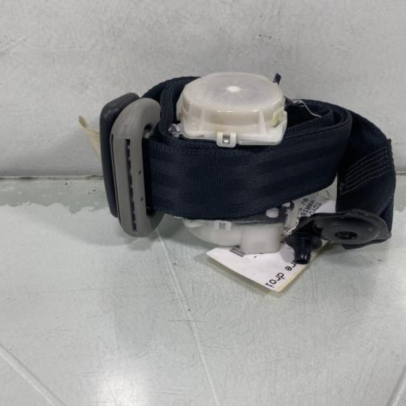 Ceinture arriere droit TOYOTA YARIS 2 Photo n°3