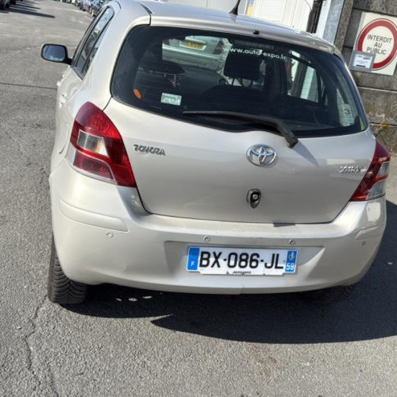 Ceinture arriere gauche TOYOTA YARIS 2 Photo n°8