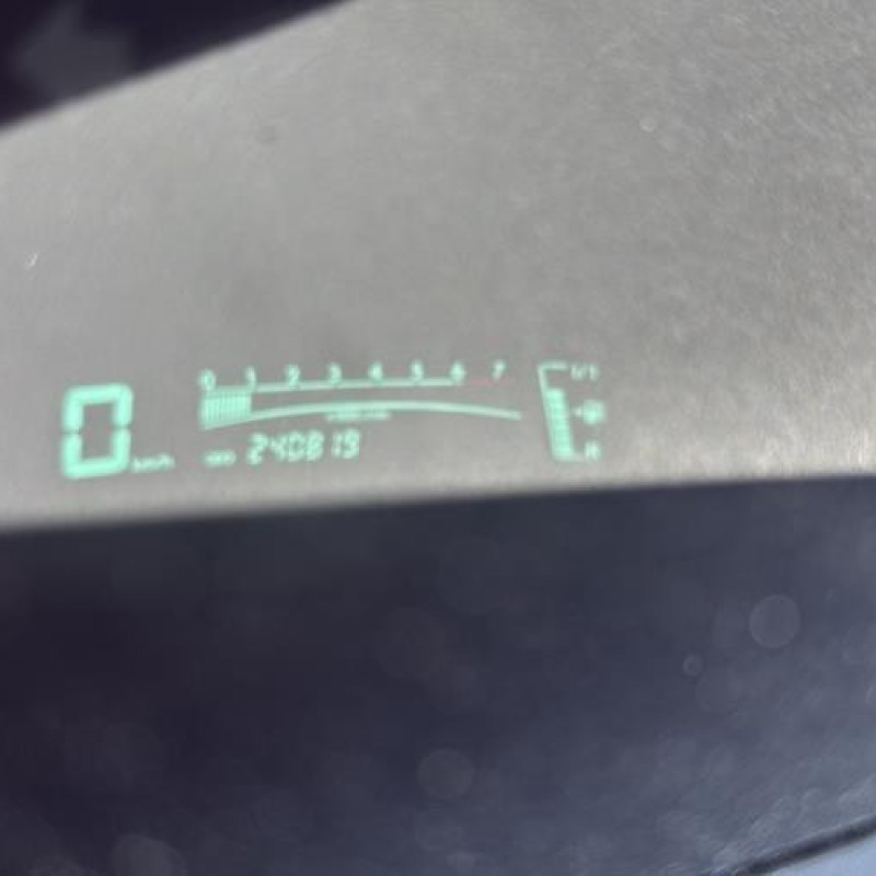 Bras essuie glace avant gauche TOYOTA YARIS 2 Photo n°20