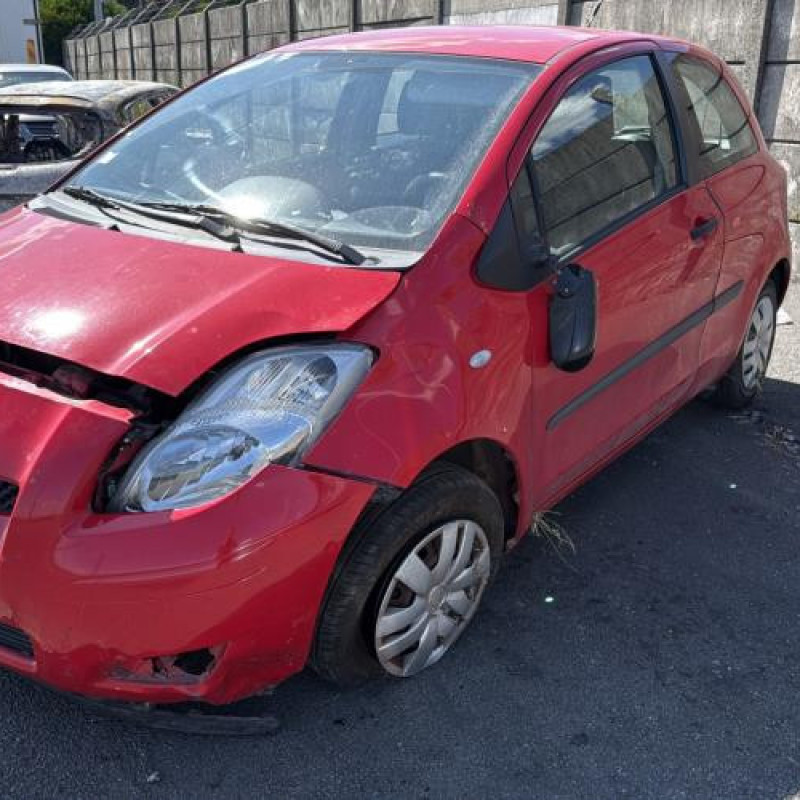 Ceinture arriere droit TOYOTA YARIS 2 Photo n°4