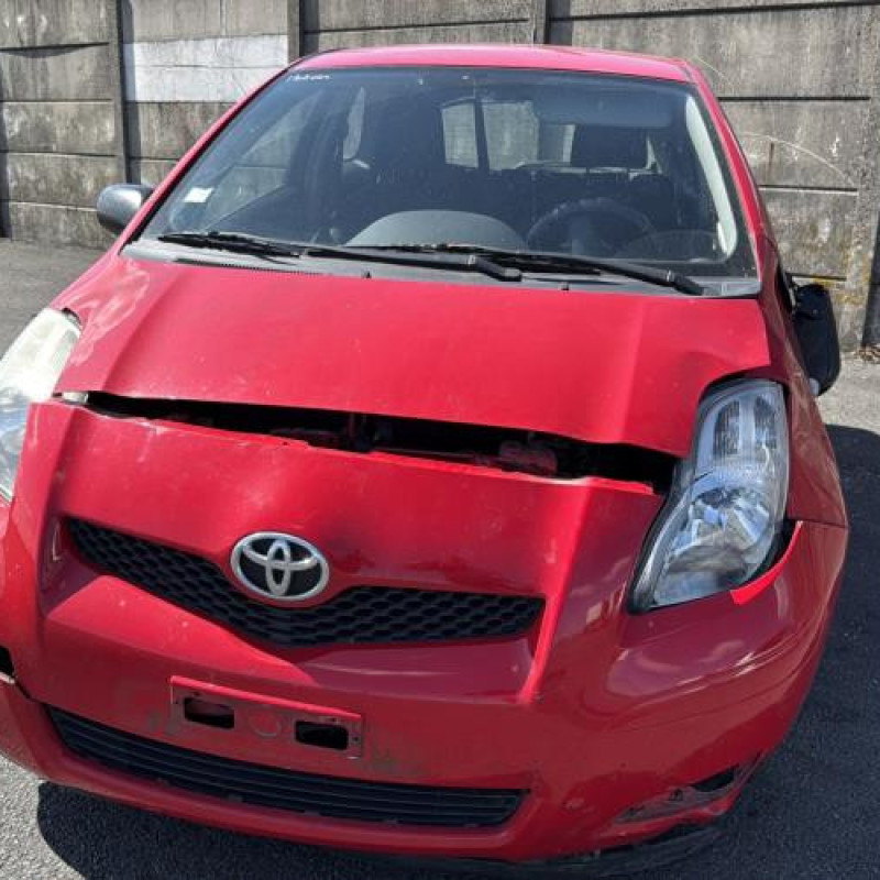 Ceinture arriere droit TOYOTA YARIS 2 Photo n°11