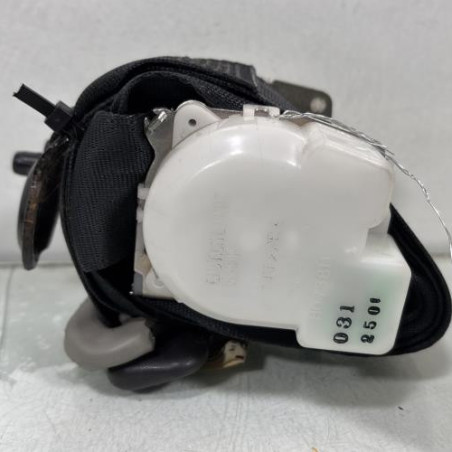 Ceinture arriere gauche TOYOTA YARIS 2 Photo n°1