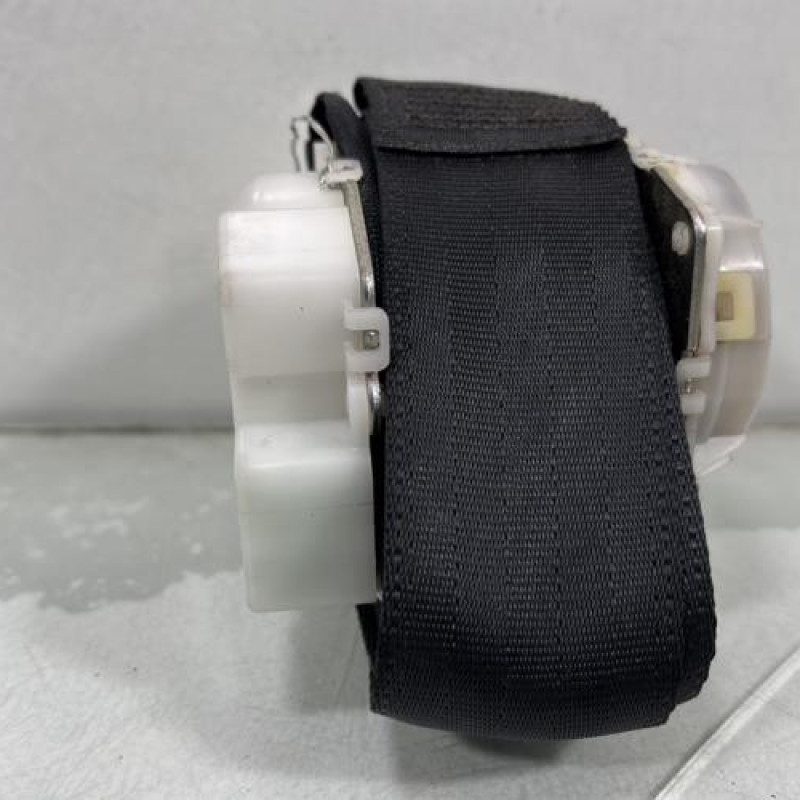 Ceinture arriere gauche TOYOTA YARIS 2 Photo n°4