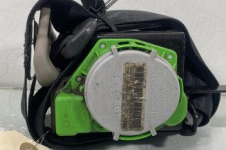 Pretensionneur de ceinture avant droit TOYOTA YARIS 2