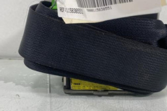 Pretensionneur de ceinture avant droit TOYOTA YARIS 2