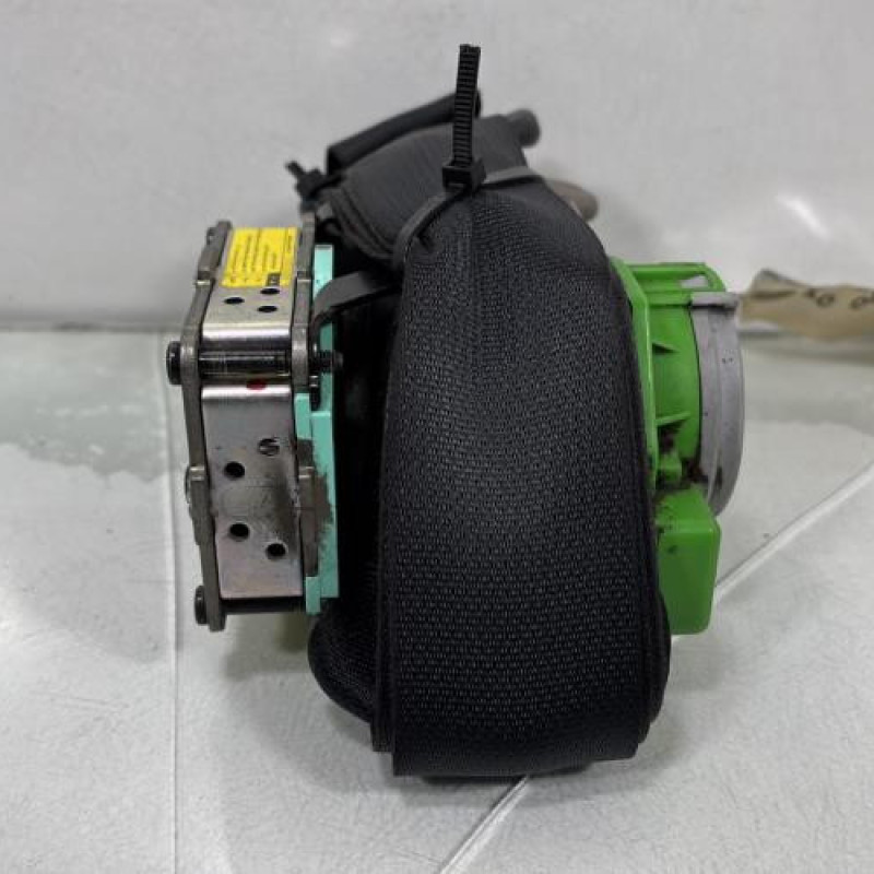 Ceinture avant gauche TOYOTA YARIS 2 Photo n°2