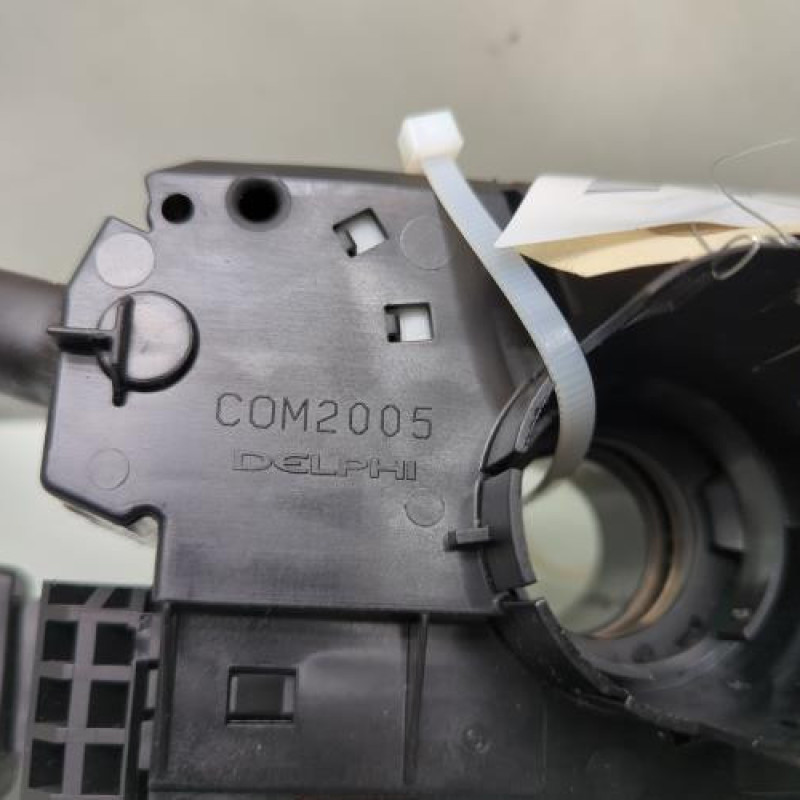 Com (Bloc Contacteur Tournant+Commodo Essuie Glace+Commodo Phare) CITROEN C3 PICASSO Photo n°6