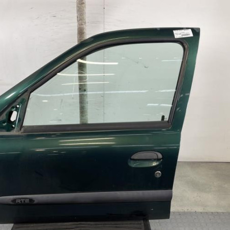 Porte avant gauche RENAULT CLIO 2 Photo n°1