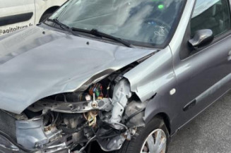 Porte avant droit RENAULT CLIO 2