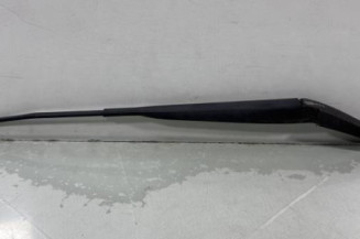 Bras essuie glace avant gauche RENAULT CLIO 3