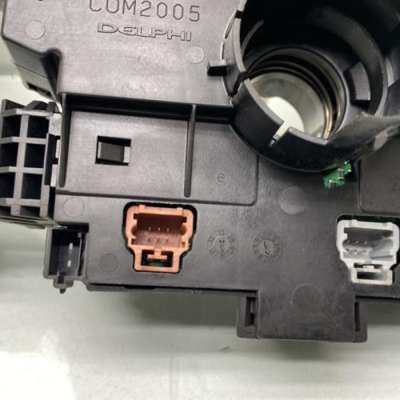 Com (Bloc Contacteur Tournant+Commodo Essuie Glace+Commodo Phare) PEUGEOT PARTNER 2 Photo n°8