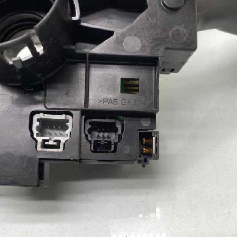 Com (Bloc Contacteur Tournant+Commodo Essuie Glace+Commodo Phare) PEUGEOT PARTNER 2 Photo n°9