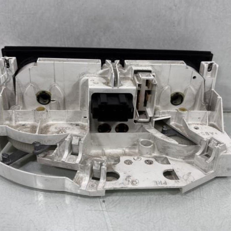 Commande chauffage VOLKSWAGEN POLO 3 Photo n°2