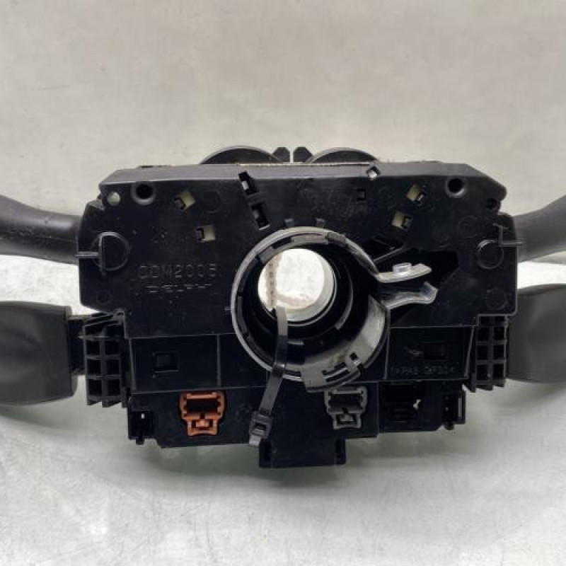 Com (Bloc Contacteur Tournant+Commodo Essuie Glace+Commodo Phare) PEUGEOT 308 1 Photo n°6