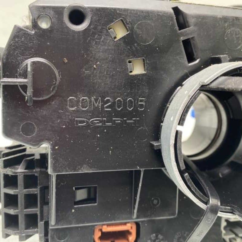 Com (Bloc Contacteur Tournant+Commodo Essuie Glace+Commodo Phare) PEUGEOT 308 1 Photo n°7