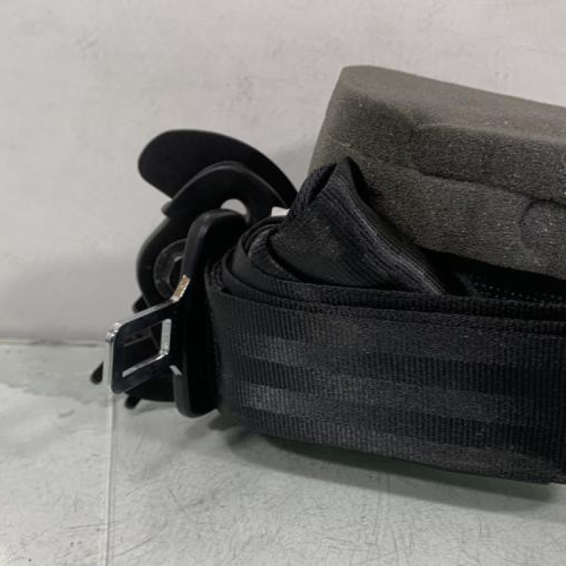 Ceinture arriere droit PEUGEOT 308 2 Photo n°3