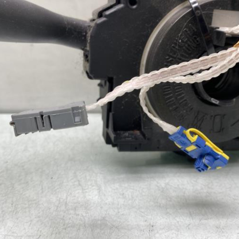 Com (Bloc Contacteur Tournant+Commodo Essuie Glace+Commodo Phare) PEUGEOT 206+ Photo n°3