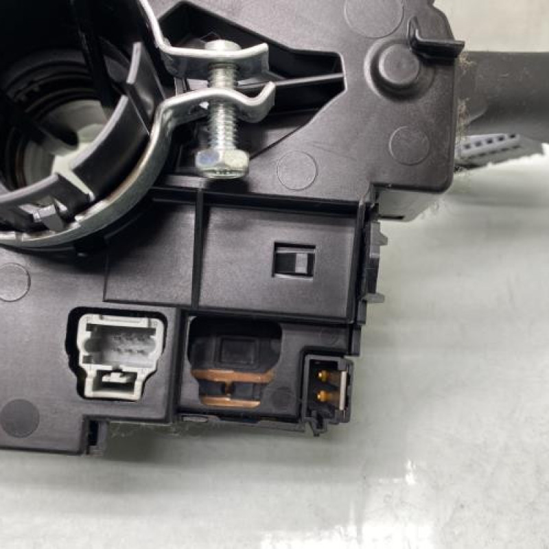 Com (Bloc Contacteur Tournant+Commodo Essuie Glace+Commodo Phare) PEUGEOT 206+ Photo n°7