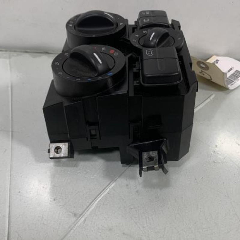 Commande chauffage MERCEDES VITO 639 Photo n°3