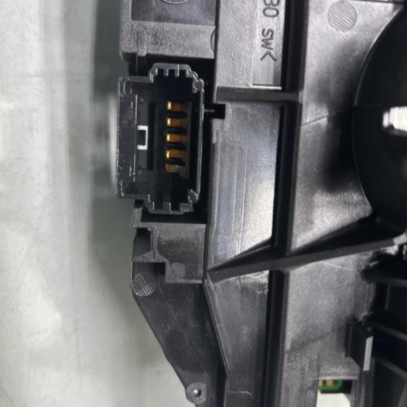 Com (Bloc Contacteur Tournant+Commodo Essuie Glace+Commodo Phare) CITROEN C3 2 Photo n°7