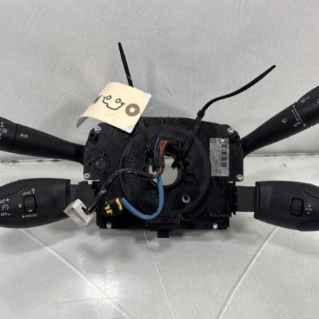 Com (Bloc Contacteur Tournant+Commodo Essuie Glace+Commodo Phare) PEUGEOT 207 Photo n°1