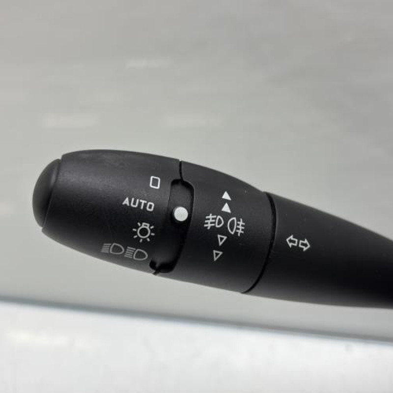 Com (Bloc Contacteur Tournant+Commodo Essuie Glace+Commodo Phare) PEUGEOT 207 Photo n°4