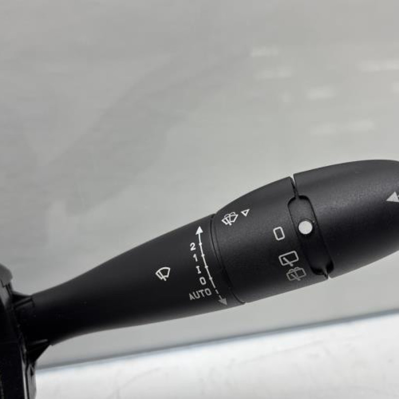 Com (Bloc Contacteur Tournant+Commodo Essuie Glace+Commodo Phare) PEUGEOT 207 Photo n°5