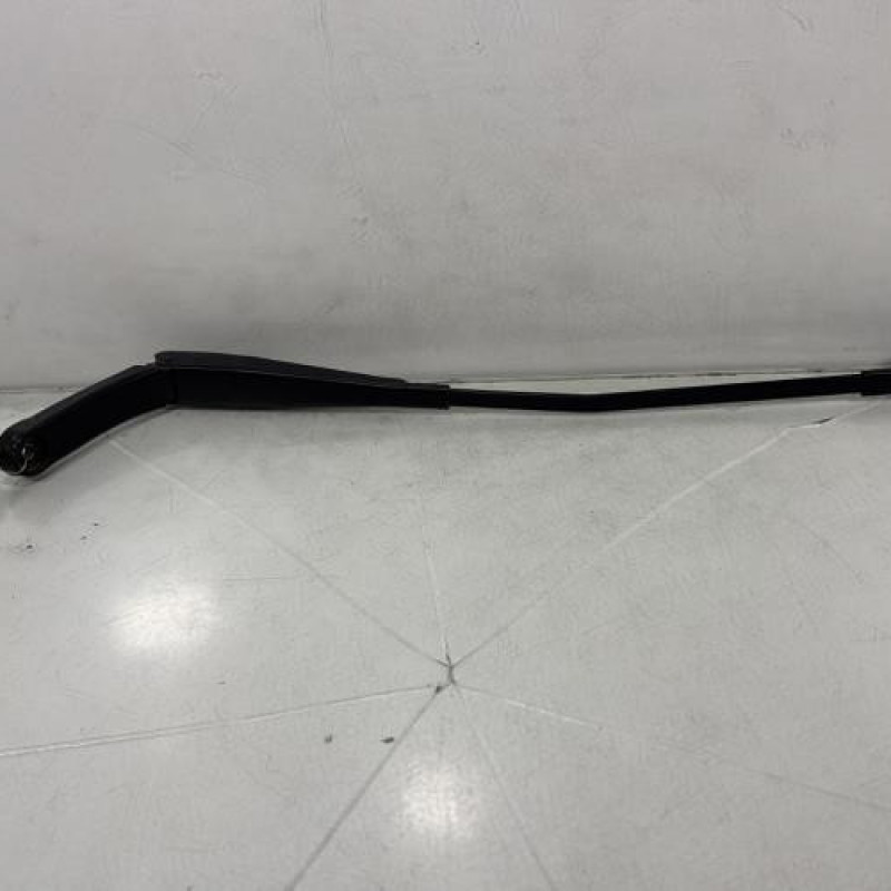 Bras essuie glace avant droit VOLKSWAGEN GOLF PLUS Photo n°2