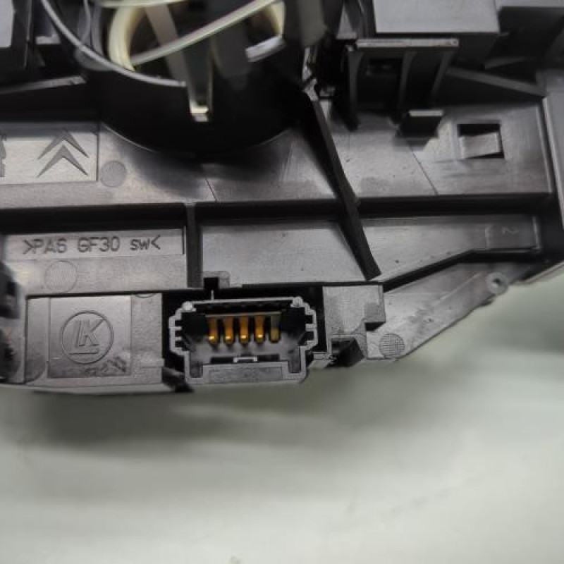 Com (Bloc Contacteur Tournant+Commodo Essuie Glace+Commodo Phare) CITROEN DS3 Photo n°7