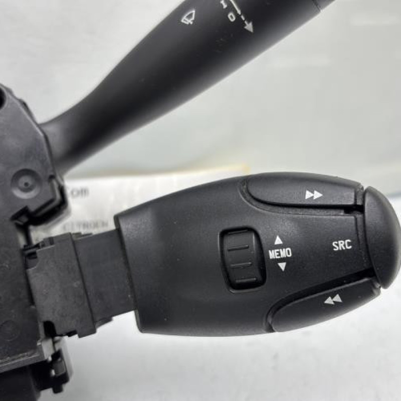 Com (Bloc Contacteur Tournant+Commodo Essuie Glace+Commodo Phare) CITROEN C2 Photo n°5