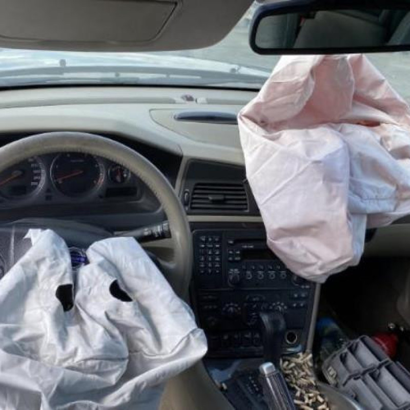 Porte avant gauche VOLVO XC 70 1 CROSS COUNTRY Photo n°15