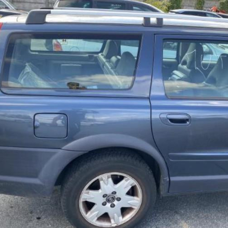 Porte avant gauche VOLVO XC 70 1 CROSS COUNTRY Photo n°20