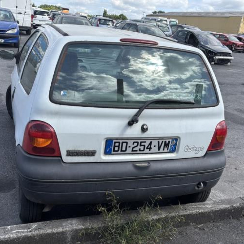 Ceinture avant gauche RENAULT TWINGO 1 Photo n°8